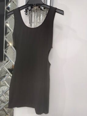 SHEIN Black Sleeveless Cutout Tank Dress - Women